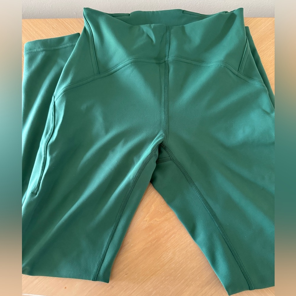 NWOT Lululemon instill leggings